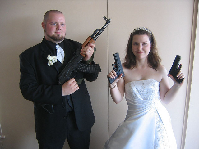 gun_wedding07